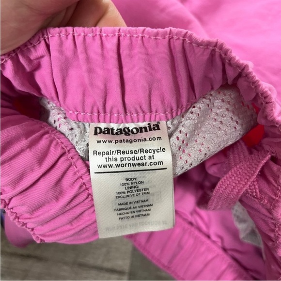 NWOT Patagonia Barely Baggies Shorts Size XS Pink Barbie Barbiecore - Picture 4 of 9
